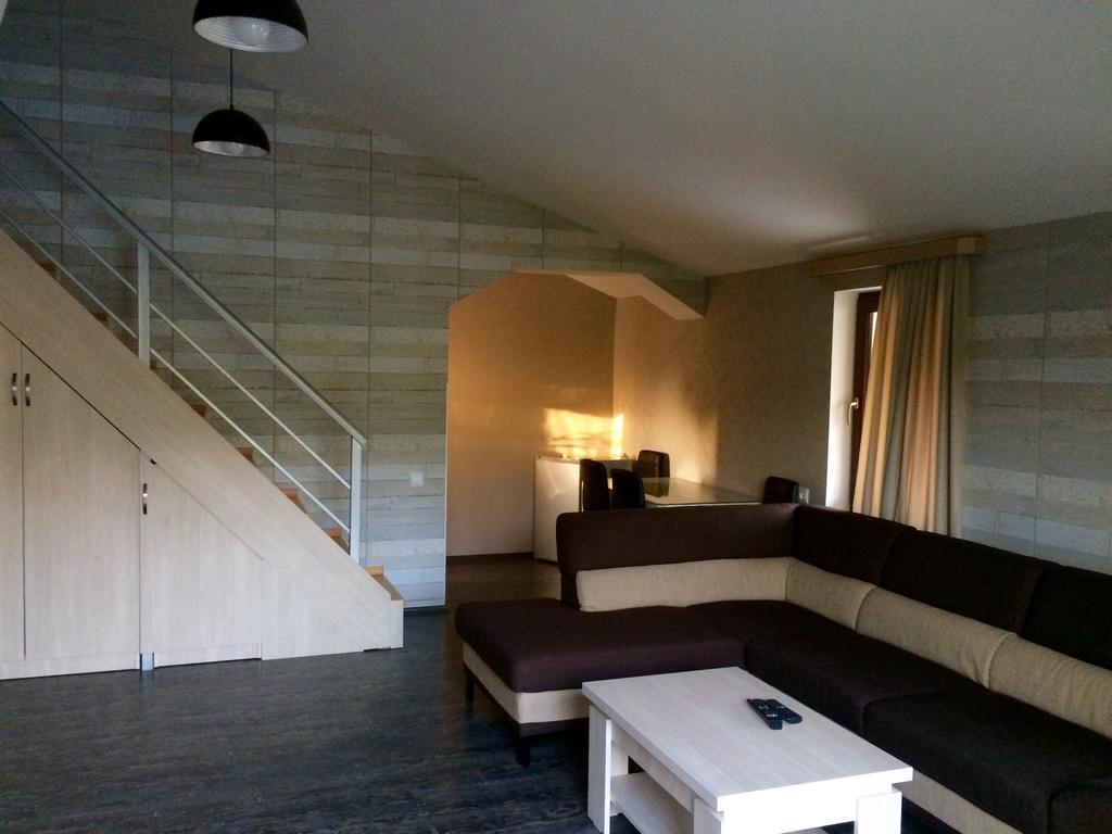Family Room In Bakuriani Bagian luar foto